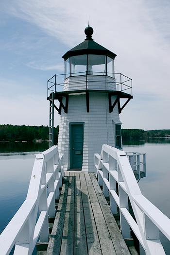 20170425_1829_Trip_Doubling_Point_Light